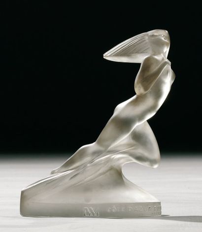 - Lalique - Statuette "Côte d'Azur" - modèle créé le 12 octobre 1929 - verre blanc...