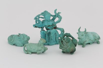 null CHINE

LOT DE 5 PIERRES DURES comprenant une Déesse en turquoise, trois animaux...