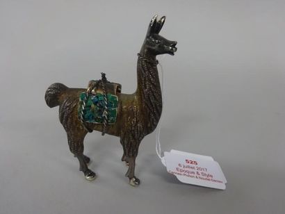 null STATUETTE 

argent étranger 925° représentant un lama harnaché finement ciselé

L'harnachement...