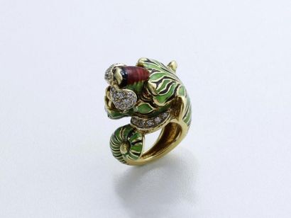 null Bague en or 750 millièmes, stylisant une tête de tigre émaillée, rehaussée de...