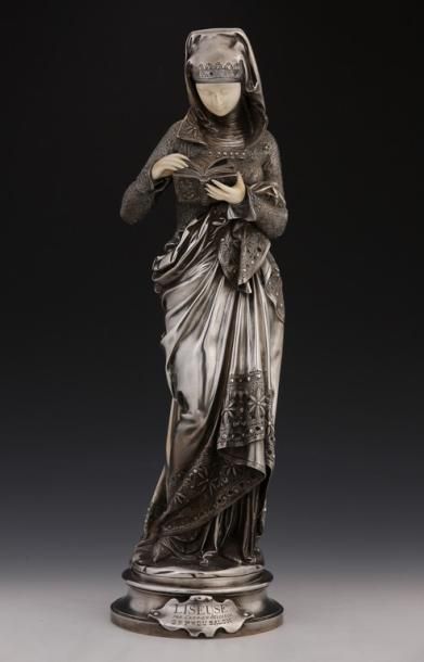null Albert-Ernest CARRIER-BELLEUSE (1824-1887)

La Liseuse

Bronze argenté chryséléphantin

H....