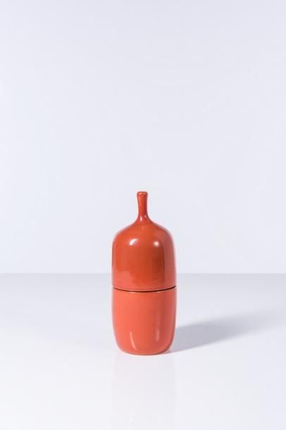 null Georges JOUVE (1910 - 1964)

Pot couvert

Céramique émaillée orange 

Signé

H....