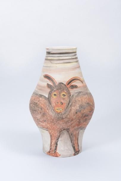 null Jules AGARD (1905 - 1986)

Vase balustre "Taureau"

Céramique peinte 

Signé...