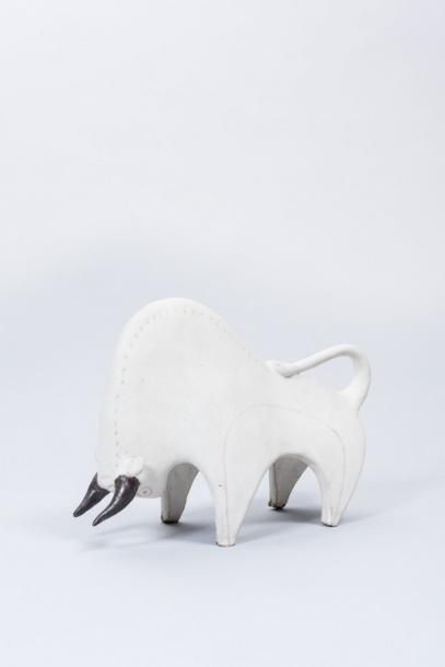 null Bruno GAMBONE (Né en 1936)

Sculpture Taureau

Céramique émaillée blanche et...