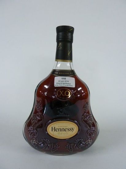 null 1 BOUTEILLE (70 cl) HENNESSY X.O

TBE
Lot judiciaire (frais 14,40% TTC)