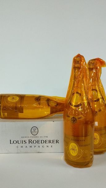 null 3 MAGNUMS Champagne "Cristal" Louis ROEDERER 2007

TBE (carton et emballages...