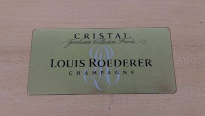 null 1 JEROBOAM Champagne "Cristal" Louis ROEDERER 2006

300 cl

Coffret bois scellé...