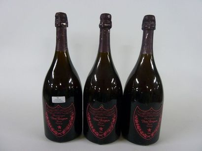 null 3 MAGNUMS Champagne Rosé Luminous "Dom Pérignon" MOËT & CHANDON 2003

Etiquette...