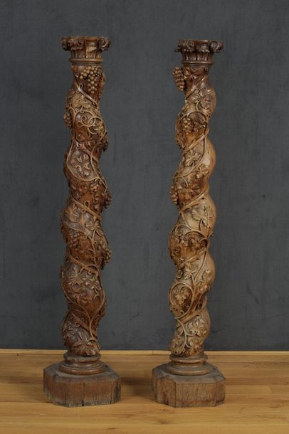 null PAIRE DE COLONNES TORSES (DE RETABLE) XVIIème Siècle

Noyer sculpté de pampres...