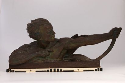 null Ugo CIPRIANI (1887-1960)

Archer

Terre cuite patinée bronze

Signée sur la...
