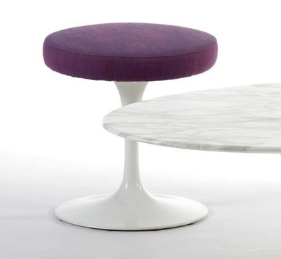 null Eero SAARINEN (1910-1961) Designer & KNOLL INTERNATIONAL Éditeur

TABOURET "Tulipe"...