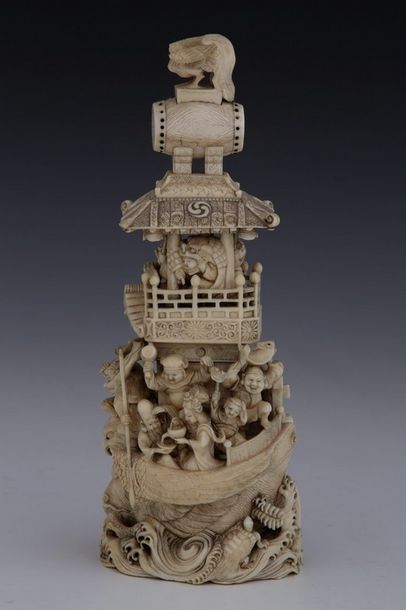 null JAPON Période Meiji (1868-1912)

OKIMONO en ivoire sculpté figurant le TAKARABUNE...