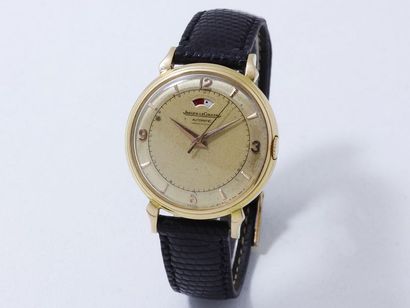 null JAEGER-LECOULTRE

Montre bracelet d'homme en or 750 millièmes, cadran doré avec...