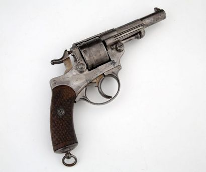 null REVOLVER D'ORDONNANCE modèle 1873 S 1875, six coups, calibre 11 mm/73 

A..B.E



Expert...