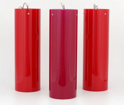null MODOLUCE BOLLA 

3 SUSPENSIONS tube

Plexiglas rouge et violet et métal chromé...