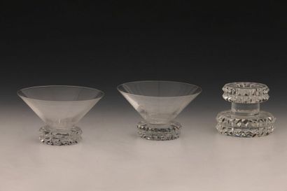 null SAINT-LOUIS MODELE DIAMANT (Créé en 1933) - 12 COUPES A CHAMPAGNE en cristal...