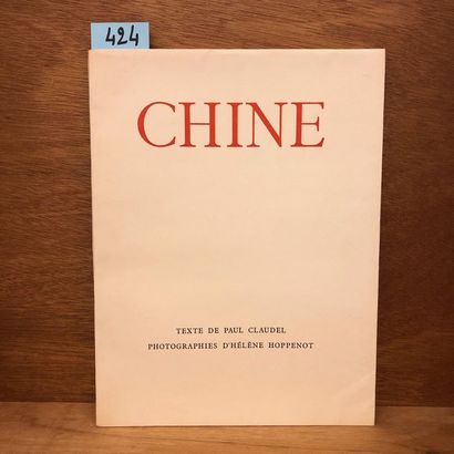 CLAUDEL (Paul). Chine. Photographies d'Hélène Hoppenot. Genève, Skira, 1946, in-folio,...
