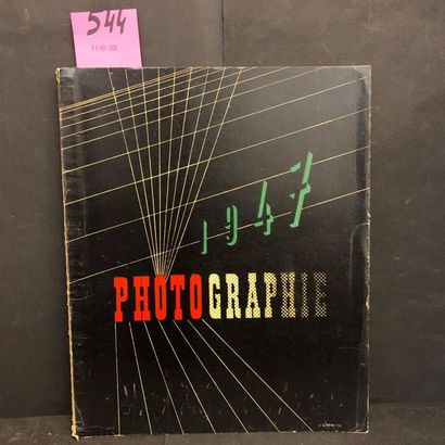 null Photo 1947. P., Arts et Métiers graphiques, 1947, 4°, reliure à spirale, couv....