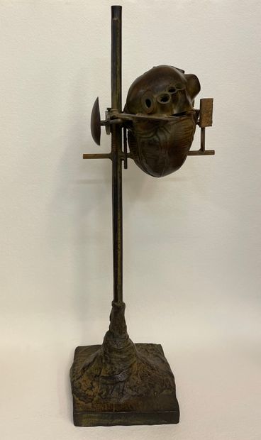 CESAR (César Baldaccini, dit). "Burst Heart" (1986). Bronze sculpture, brown patina,...