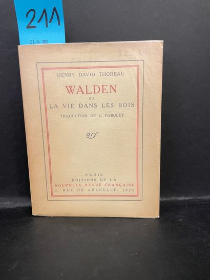null THOREAU (Henry David). Walden ou la Vie dans les bois. P., NRF, 1922, 4° tellière,...