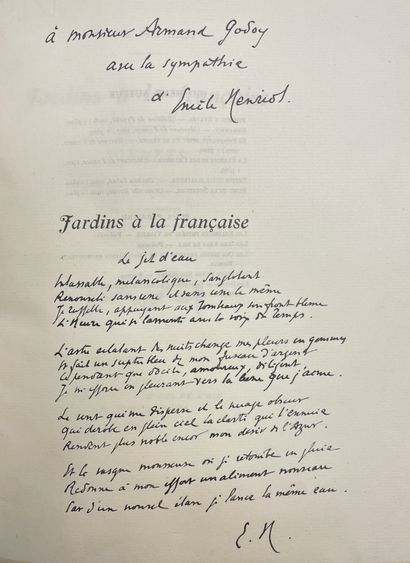 HENRIOT (Emile). 法国花园。十四行诗。附有理查德和埃米尔-豪蒙的装饰品。P., Edition des Marches de l'Est, 1911年（完成印刷：1910年12月24日），4°，20页，半品红带角，光滑的书脊上有通体金色的标题，封面是木板。第一版印数为100份，1/62，用仿古纸印刷，有作者的签名。丰富的信件："致Armand...