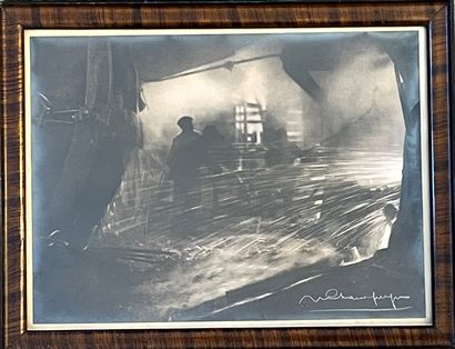 null CHAPEVEYER（埃米尔）。"熔渣的铸造"（1932）。纸上银版画，右下角有签名，装在木框里。框架尺寸：33.5 x 43厘米；主题：27 x 36.5厘米。Emile...