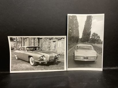 null 罗威（Raymond）。"凯迪拉克，Coupé de Ville, 1959"。2幅复古银版画的重聚，背面有设计师的标签和摄影师的印章（巴黎Photo-Vachon）。尺寸：（2...