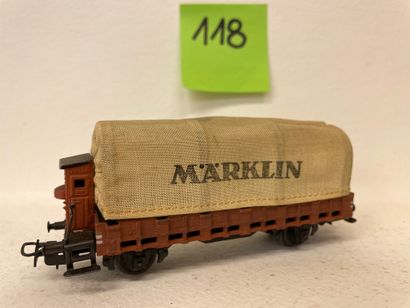 MÄRKLIN. "322". Wagon baché brun ancien en zamac MÄRKLIN. 2 axes avec plateforme...