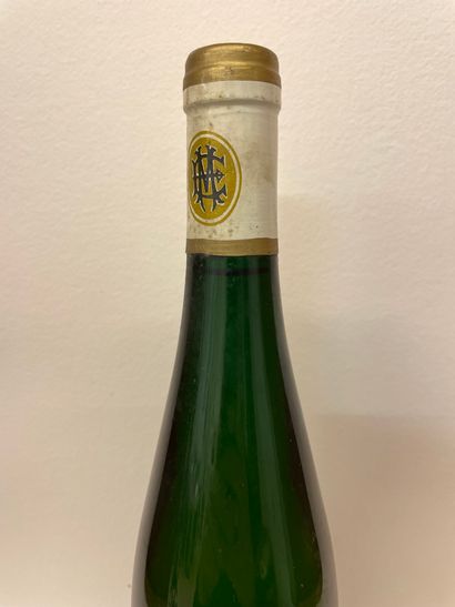 null "Scharzhofberger Spätlese - Egon Müller" (1991). One bottle. Good level, capsule...