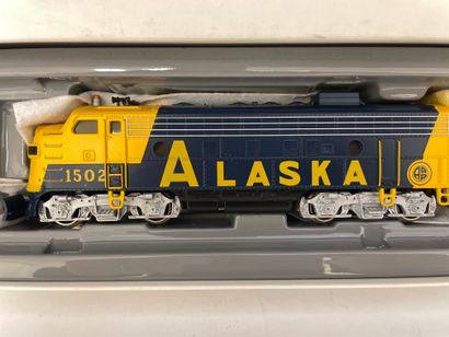 MÄRKLIN. "Z Automotrice en 3 éléments en fonte diesel ALASKA Railroad". Märklin 3462,...