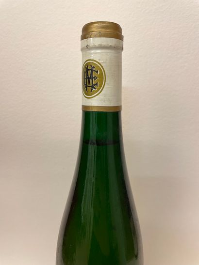 null "Scharzhofberger Spätlese - Egon Müller" (1988). One bottle. Good level, capsule...