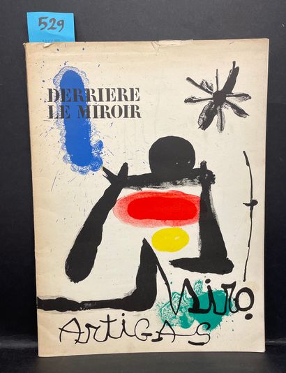 MIRO.- "Derrière le Miroir". N° 139-140.米罗和阿蒂加斯。P.，Maeght，1963年，折叠式，单张，插图封面（封面损坏...