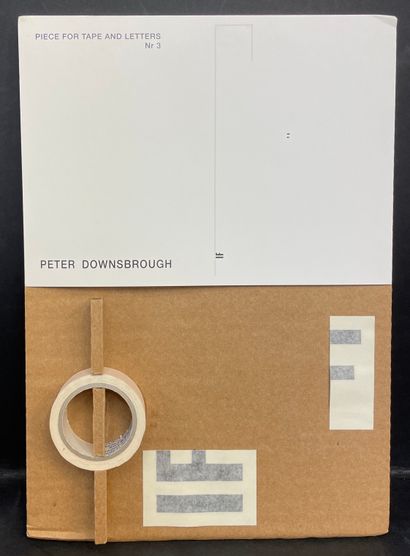 DOWNSBROUGH (Peter). 带子和字母的片子。Nr 3.布鲁斯，艾蒂安-蒂尔曼画廊，1992年，1张30 x 21厘米的卡片，上面有各种拼贴画，有...