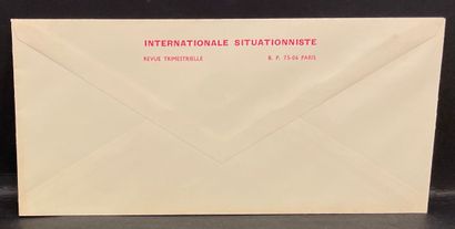 Internationale Situationniste.- 空白的信封，背面印有该杂志的红色地址："Internationale situationniste...