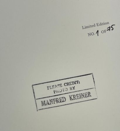 null KREINER（曼弗雷德）。"杰基"（1961年）。压印版画（11种不同的墨水），来自康森纸业的原始底片，只有1/75，背面有印章，装在垫子和黑色木框中。框架尺寸：46...