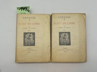 VOISINS (Gilbert de). 旅行。写在中国。P., G. Crès, 1923, 2卷。8°全页边，230和195页，21张摄影复制品（文本外的光面纸上的图版），br.未剪辑。第一版。在Japon上有1/60的第一版编号。在Floury于1913年首次出版后，这个新版本增加了最后一章，"Souvenir...