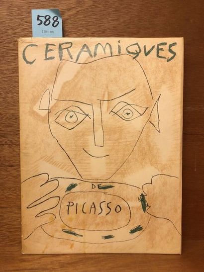 null PICASSO.- RAMIE (S. et G.). Céramiques de Picasso. Genève, Skira, 1948, in-folio,...