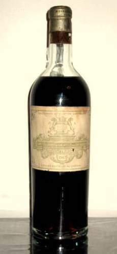 1 bouteille Château FILHOT 1947 très lég....