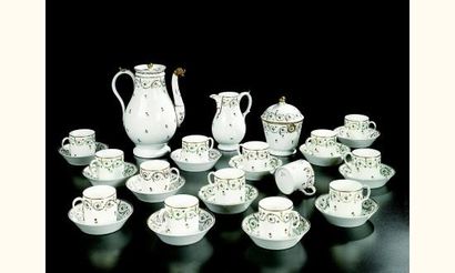 null BRUXELLES, Manufacture de Louis Cretté (porcelaine dure) :
Service à thé en...