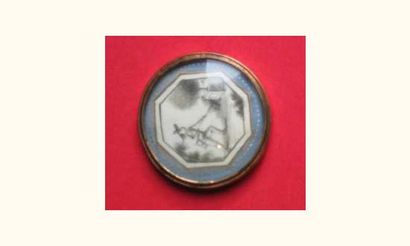 null Très beau bouton XVIIIème siècle, dessin d'une scène champêtre avec personnage,...
