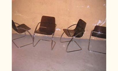 Yves CHRISTIN. Suite de quatre chaises modèle...