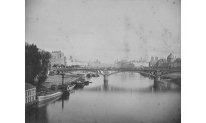 null LE GRAY Gustave (1820-1882) 

Paris, vu de la Seine vers l'Est, vers 1859.

Tirage...