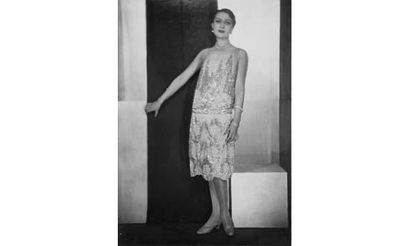 null MODE

Mode Madeleine Vionnet, ca. 1925-30.

7 tirages argentiques d'époque par...