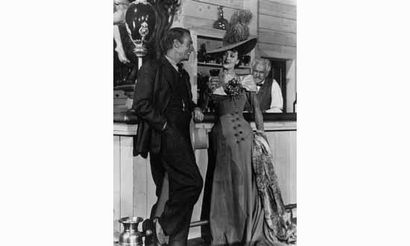 null MAN RAY (1890-1976)
Cinéma : Rudolph Scott et Bette Davis, ca. 1940.
Tirage...