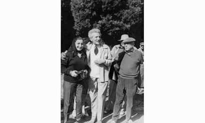 null CLERGUE Lucien 
Jean Cocteau, Pablo Picasso et Jacqueline ; Jean Cocteau et...