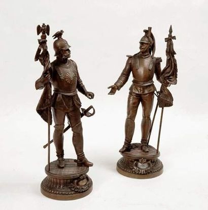 null Ensemble
Statues d'un porte-étendard de Chevalier-garde ou Garde à Cheval et...