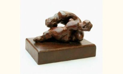null HUGARD
« Les amoureux »
Épreuve en bronze, fonte originale à patine brune nuancée...