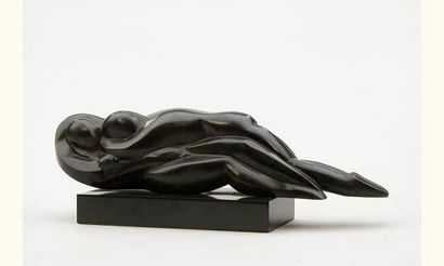 null Ferdinand PARPAN (1902-2004)
Couple allongé
Épreuve en bronze, fonte d'édition...