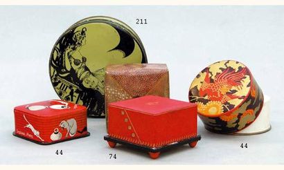 null Lasègue - « poudre de beauté » et « Lionella » (années 1920)
Deux belles boîtes...