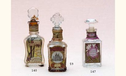 null A. Bertelli - « Mughetto » - (années 1910)
Flacon-carafon en verre incolore...